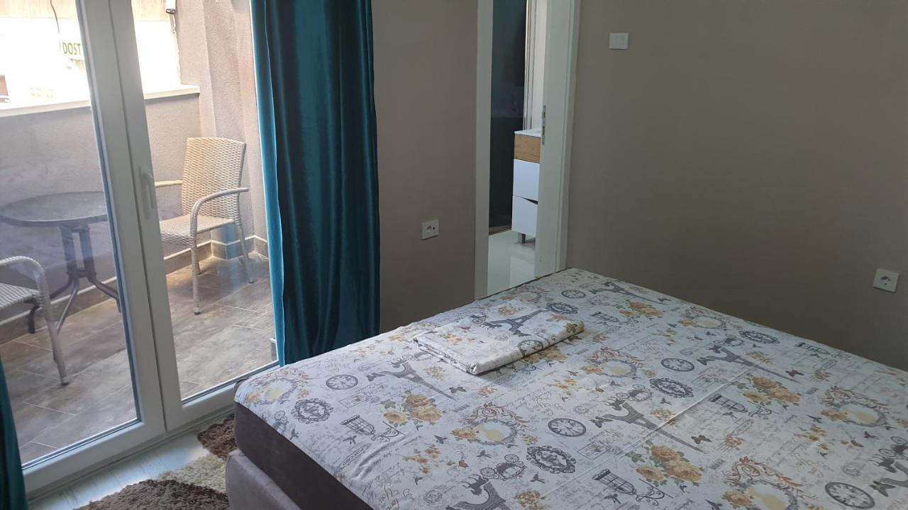 Apartman Sweet Dreams 3 Nis Exterior photo