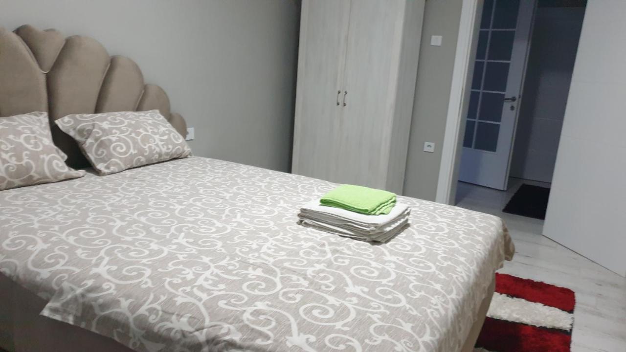Apartman Sweet Dreams 3 Nis Exterior photo